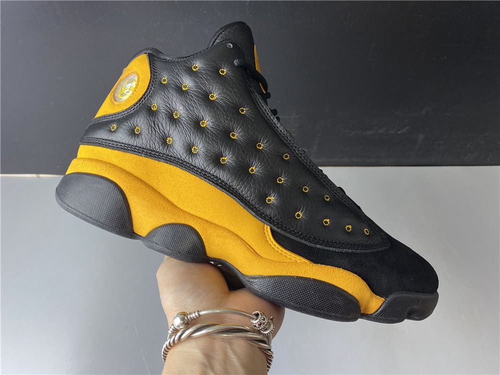 Air Jordan 13